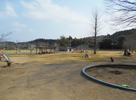 小中池